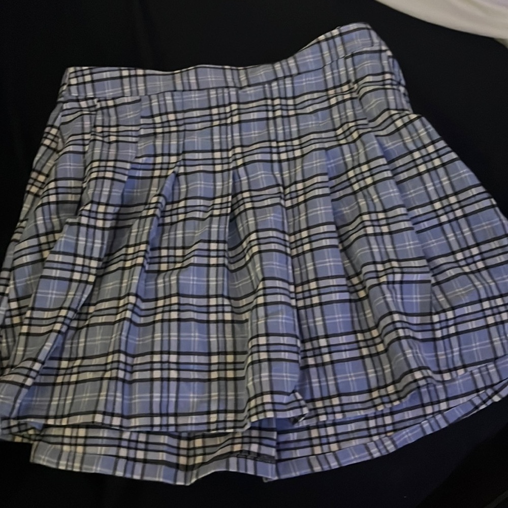 plaid skirt